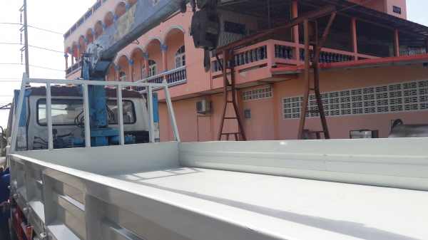 Hino เก่าญี่ปุ่น Tadano ขาสูง 3.5 ตัน 3 ชัก 4 ท่อน Hino เก่าญี่ปุ่น Tadano ขาสูง 3.5 ตัน 3 ชัก 4 ท่อน