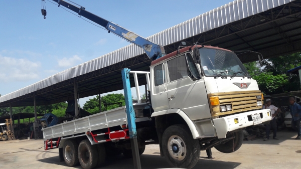 Hino เก่าญี่ปุ่น Tadano ขาสูง 3.5 ตัน 3 ชัก 4 ท่อน Hino เก่าญี่ปุ่น Tadano ขาสูง 3.5 ตัน 3 ชัก 4 ท่อน