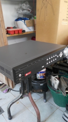 เครื่องบันทึกกล้องวงจรปิดไฮวิวปิด 8 ช่อง ฮาร์ดดิส 1000G มีกล้อง5ตัว