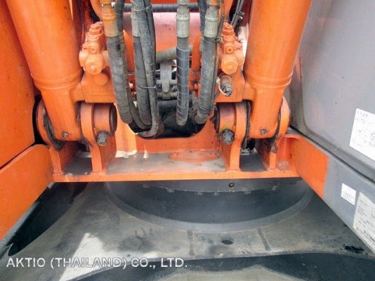 ขายรถขุด ฮิตาชิZX135  ปุ๋ย 085-0221939