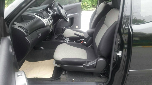 มิสซูมิชิ ไททัน ปี2555 มิสซูมิชิ ไททัน ปี2555