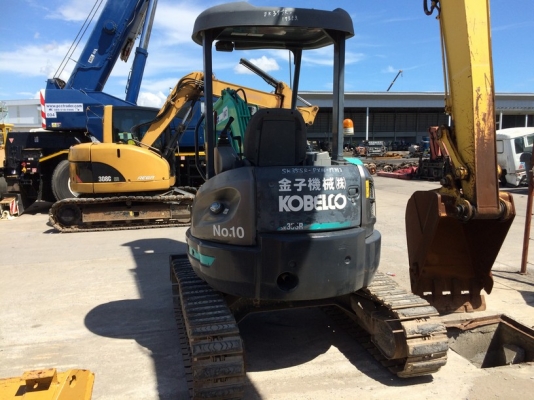 Kobelco SK35SR-3E ปี 2012 ใช้งาน 1500 ชม. สภาพสวย นำเข้าจากญี่ปุ่น รุ่นล่าสุดครับ
