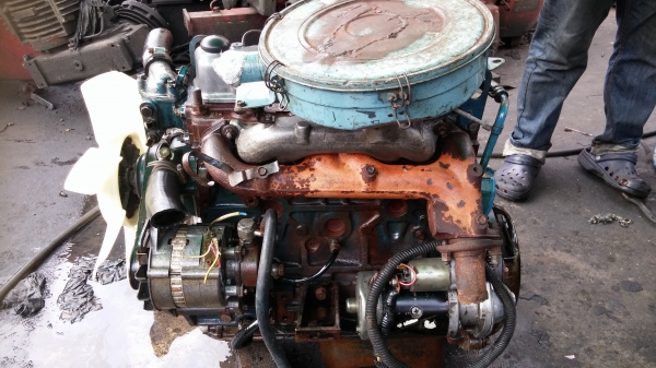 เครื่องยนต์ นิสสัน SD23 สวยมากๆ พร้อมใช้รับประกัน