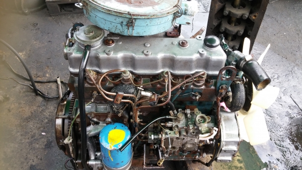 เครื่องยนต์ นิสสัน SD23 สวยมากๆ พร้อมใช้รับประกัน