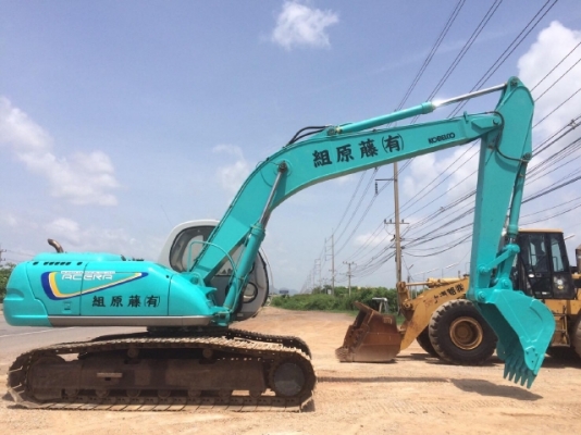 ขายรถแบคโฮ KOBELCO SK200 MARK 5 รถนอกนำเข้าสภาพสวย สภาพสวยพร้อมใช้งาน มีVDOการทำงานครับ