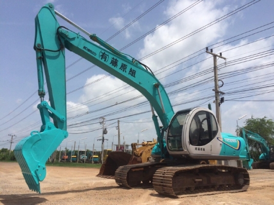 ขายรถแบคโฮ KOBELCO SK200 MARK 5 รถนอกนำเข้าสภาพสวย สภาพสวยพร้อมใช้งาน มีVDOการทำงานครับ