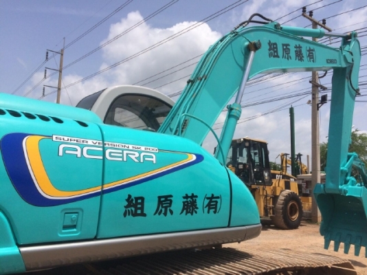 ขายรถแบคโฮ KOBELCO SK200 MARK 5 รถนอกนำเข้าสภาพสวย สภาพสวยพร้อมใช้งาน มีVDOการทำงานครับ