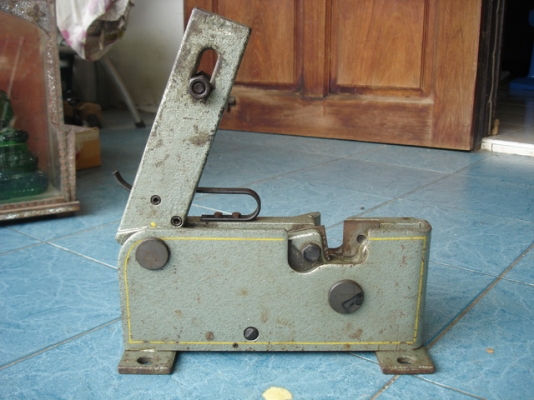 ที่ตัดเหล็กมือโยก MUBEA made in W.- Germany