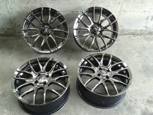 ขอบ17นิ้ว4รู100 สวยๆ 4 ล้อ ราคา 6900 บาท