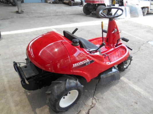 รถตัดหญ้า HONDA 1011 นั่งขับ พร้อมใช้งาน