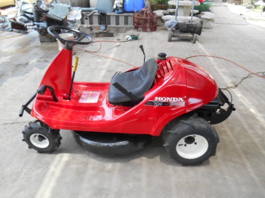 รถตัดหญ้า HONDA 1011 นั่งขับ พร้อมใช้งาน