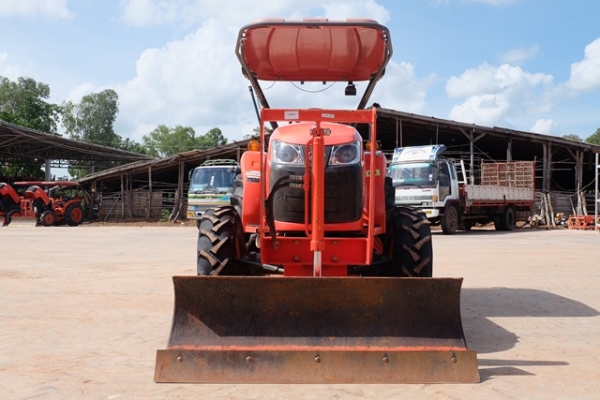 ขายรถไถรุ่น L3008 ดาวน์ 10,000 บาท พร้อมใบมีด ผานพรวน มีเอกสารพร้อมโอน รถสวยพร้อมใช้งาน