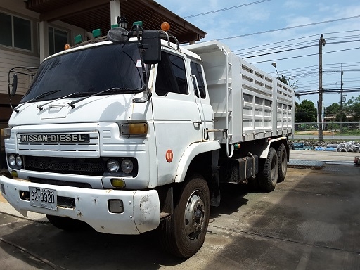 ขายรถสิบล้อNISSAN UDดั๊ม265TURDO จารบี44