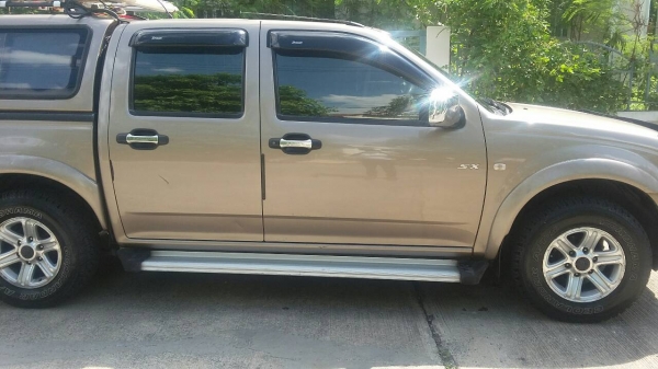.ขาย ISUZU D-MAX CAB 4 ปี 2004