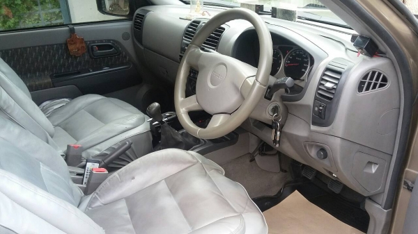 .ขาย ISUZU D-MAX CAB 4 ปี 2004