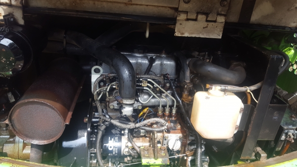 ขายด่วนครับ   มิตซูmm20  รถเก่าญี่ปุ่น  ชื้อมาใช้งานเดียวเสร็จงานเลยขาย  240000   เพิ่งเปลี่ยนโซ่มาใหม่เดิมมาเป็นแทคยาง    ปั้มนิ้วคอลโทลน้ำมันมีหัวเก๋ง  ติดต่อ  สุรเดช  0811724501  อยู่ตลิ่งชัน  กทม