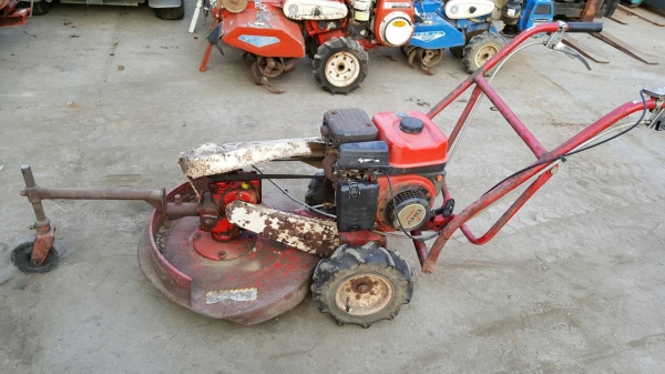 รถตัดหญ้าเดินตาม