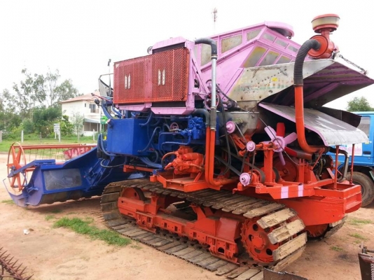 ขายรถเกี่ยวข้าว อู่สอทวี อุ้ม2.5ตัน เครื่อง185แรง ตัวเดิน12 ปั้ม22ไดกิ้น ช่วงล่างดี โซ่ใบแท็คดี ปั้มดี สภาพพร้อมใช้งาน สนใจโทร 090-8588220คุณนะ 093-3258446คุณบิว หรือเข้าดูสินค้าอื่นๆได้ที่ www.narong2truck.com หรือ www.truck.in.th/498 หรือเพจFacebook ณรง