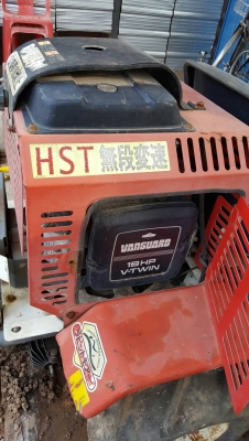 รถตัดหญ้านั่งขับ RM95 18 แรง รถตัดหญ้านั่งขับ RM95 18 แรง