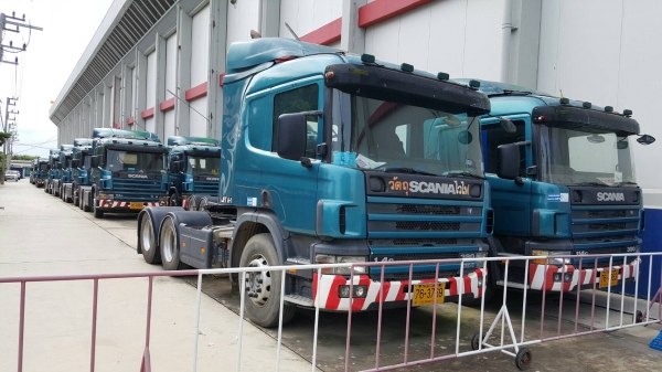 ขาย SCANIA 380  แรง   รถสวยๆ มีหลายคัน  ราคา  1,100,000 บาท