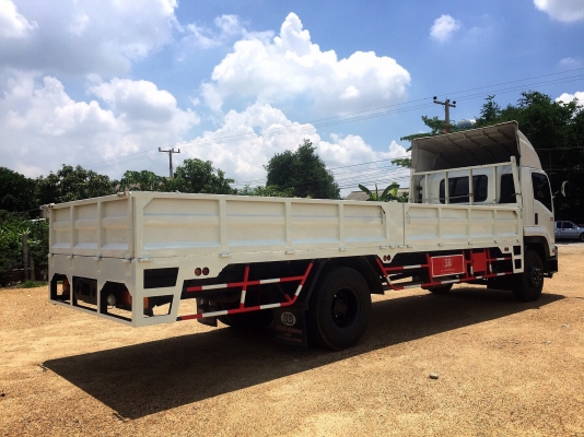 ขายรถบรรทุก 6ล้อ Isuzu FTR240