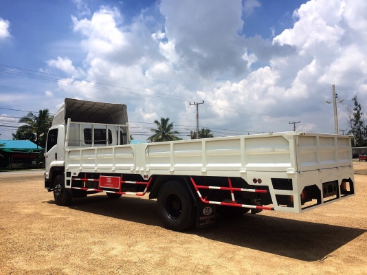 ขายรถบรรทุก 6ล้อ Isuzu FTR240
