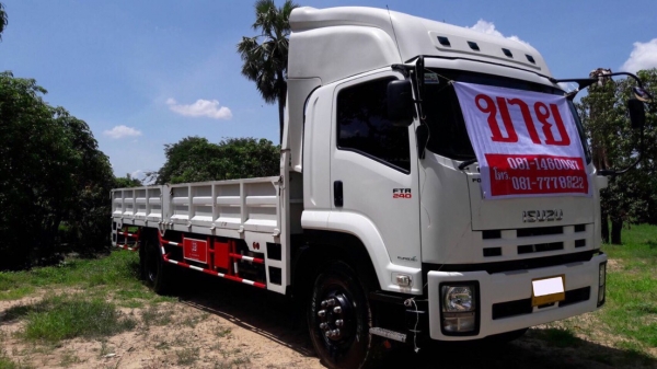 ขายรถบรรทุก 6ล้อ Isuzu FTR240