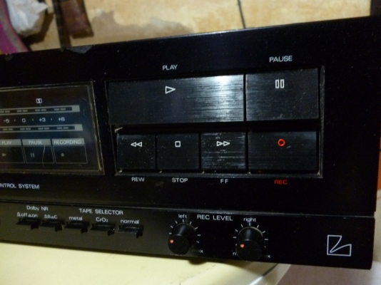 เทปคาสเซ็ท LUXMAN