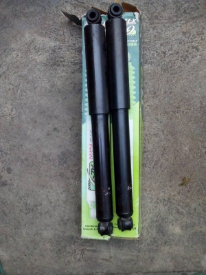 ขายโช้คหลัง Isuzu D-MAX All New ตัวเตี้ย 4 ประตู โฉมปัจจุบัน สภาพใหม่ ถอดเก็บไว้ตั้งแต่ป้ายแดง ตอนนี้ไม่ได้ใช้แล้ว เลยขายต่อ ขายโช้คหลัง Isuzu D-MAX All New ตัวเตี้ย 4 ประตู โฉมปัจจุบัน สภาพใหม่ ถอดเก็บไว้ตั้งแต่ป้ายแดง ตอนนี้ไม่ได้ใช้แล้ว เลยขายต่อ