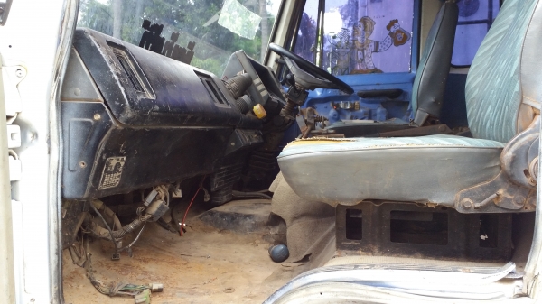 ร๊อกกี๊2เพลาเครื่องเกียร์เฟืองท้ายไม่มีเพลาหามใหญ่ทะเบียนพร้อมโอนครับ ร๊อกกี๊2เพลาเครื่องเกียร์เฟืองท้ายไม่มีเพลาหามใหญ่ทะเบียนพร้อมโอนครับ