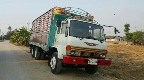 ขายรถ10ล้อ เพลาเดียว HINO F18 เครื่อง HO7C เดิมๆ185แรง สภาพสวย คัทซีเยี่ยม ราคาคุยกันได้
