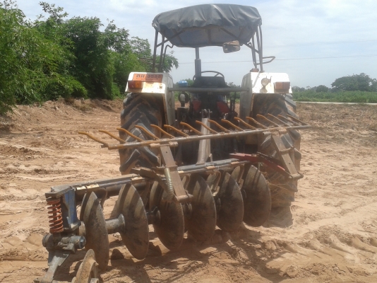 ขายรถไถฟอร์ด 6600 เสื้อลาย ใบดัน ผาน 6 คลาด เล่มทะเบียน