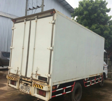 หกล้อ อีซูชุ NMR130ยูโร3ปี54ช่วงยาว4.30ม ตู้เปียก สภาพดีสวยบางเดิมๆไม่มีชล เล่มทะเบียนพร้อมโอน