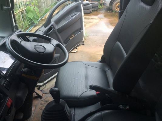 หกล้อ อีซูชุ NMR130ยูโร3ปี54ช่วงยาว4.30ม ตู้เปียก สภาพดีสวยบางเดิมๆไม่มีชล เล่มทะเบียนพร้อมโอน