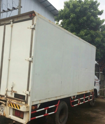 หกล้อ อีซูชุ NMR130ยูโร3ปี54ช่วงยาว4.30ม ตู้เปียก สภาพดีสวยบางเดิมๆไม่มีชล เล่มทะเบียนพร้อมโอน