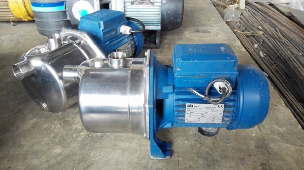 ** SOLD ** ปั้มน้ำหัวสแตนเลส SIX team Made in ITALY ขนาด 1 HP ไฟบ้าน 220V สภาพสดใหม่เดิมๆมาเทสก่อนได้!!