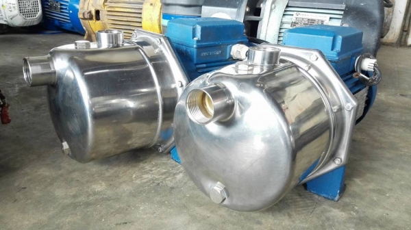 ** SOLD ** ปั้มน้ำหัวสแตนเลส SIX team Made in ITALY ขนาด 1 HP ไฟบ้าน 220V สภาพสดใหม่เดิมๆมาเทสก่อนได้!!