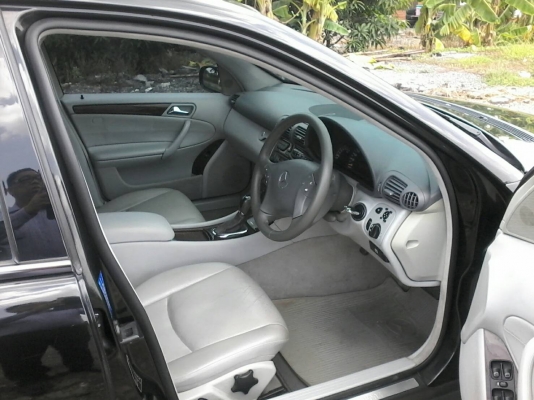 ฺBENZ C200 โฉม w203 รถการันตีความเป้ะ(เดิมๆ)