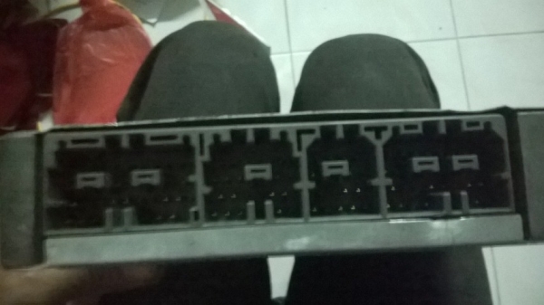 กล่อง ecu 2j ge