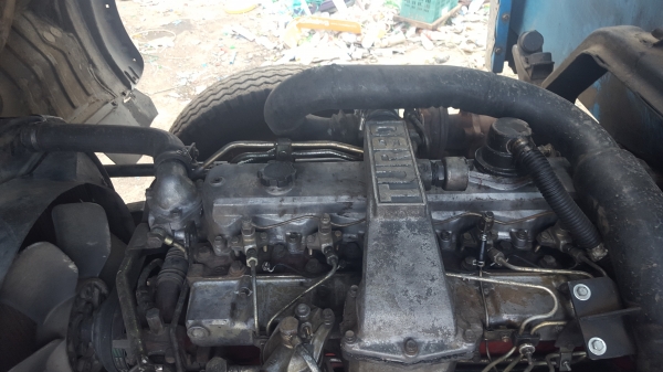 ขายFL187เกียhoเครื่อง7cโบ คัทซีสวยมาก รถพร้อมใช้ หัวบางยางดี