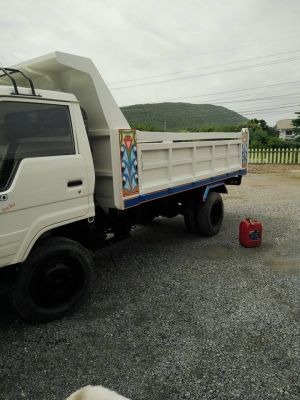 ขายหกล้อดั้มโตโยต้าBU91เครื่อง115แรงม้าดั้ม รถสวยพร้อมใช้ ยางดี คัสซีสวย เครื่องแน่น เฟืองท้ายน๊อต6ตัว ยาว4.เมตร กว้าง2เมตร ทะเบียนพร้อมโอ ขายหกล้อดั้มโตโยต้าBU91เครื่อง115แรงม้าดั้ม รถสวยพร้อมใช้ ยางดี คัสซีสวย เครื่องแน่น เฟืองท้ายน๊อต6ตัว ยาว4.เมตร กว้าง2เมตร ทะเบียนพร้อมโอ