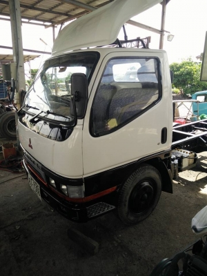 ขายหกล้อมิตซูแคนเตอร์ปี46ช่วงสั้น3เมตร รถห้างแท้ หัวคัสซี รถพร้อมใช้ทะเบียนพร้อมโอน