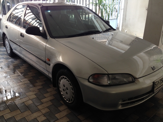 Honda Civic ปี 1994 สภาพพร้อมใช้งาน