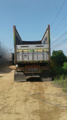 ขายรถสิบล้อ ISUZU DECA FXZ360แรง ปี54 พ่วงแม่ลูก สนใจ 0932795977 คุณสุชาติ จัดไฟแนนซ์ได้ 2,100,000-2,250,000 ขึ้นอยู่ที่เคดิต รายละเอียดรถ ปีรถจดทะเบียน 2554 คอกเกษตรดั้มเนียม อู่ สหกิจ แม่ยาว6.2 ลูก7เมตร สูง2.35เมตร