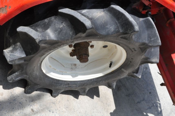 ขายรถไถYANMAR KE-3D15แรง ขับ4ล้อ(จิ๋วแต่แจ๋ว) ตักหน้า+พร้อมโรตารี่หลัง สภาพสวยเดิมญี่ปุ่นไม่เคยใช้ในไทย 145,000 เท่านั้น!!