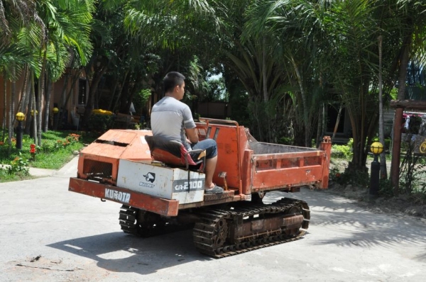 ขายรถบรรทุกดั้มเปอร์KUBOTA CR2100 ตีนตะขาบแทรคเหล็กสวย สวยเดิมจากญี่ปุ่นยังไม่เคยใช้ในไทย 125,000เท่านั้น!!