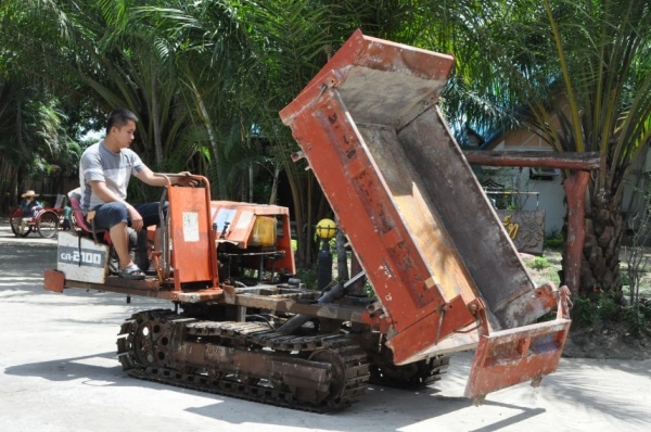 ขายรถบรรทุกดั้มเปอร์KUBOTA CR2100 ตีนตะขาบแทรคเหล็กสวย สวยเดิมจากญี่ปุ่นยังไม่เคยใช้ในไทย 125,000เท่านั้น!!