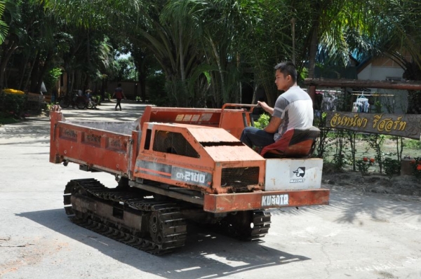 ขายรถบรรทุกดั้มเปอร์KUBOTA CR2100 ตีนตะขาบแทรคเหล็กสวย สวยเดิมจากญี่ปุ่นยังไม่เคยใช้ในไทย 125,000เท่านั้น!!