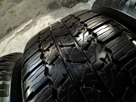 ล้อ toyota ขอบ17 พร้อมยางปี15 ใหม่ๆ