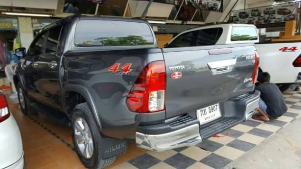 ล้อ toyota ขอบ17 พร้อมยางปี15 ใหม่ๆ